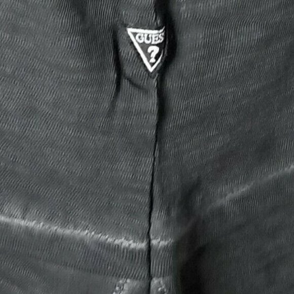 GUESS Men's Floral Dragon 1981 Long Line Fit T-Shirt Size 2XL - Picture 7 of 7